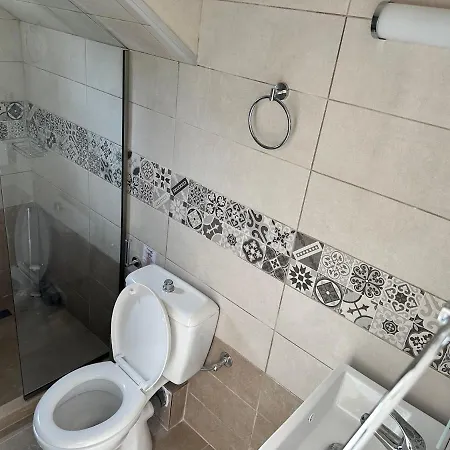 Aggelos Family Aparthotel