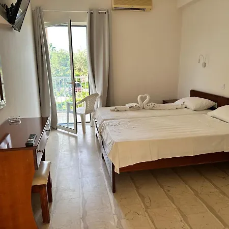 Aparthotel Aggelos Family