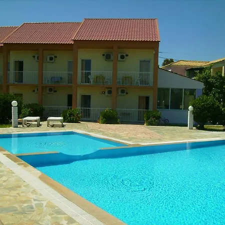 Aparthotel Aggelos Family